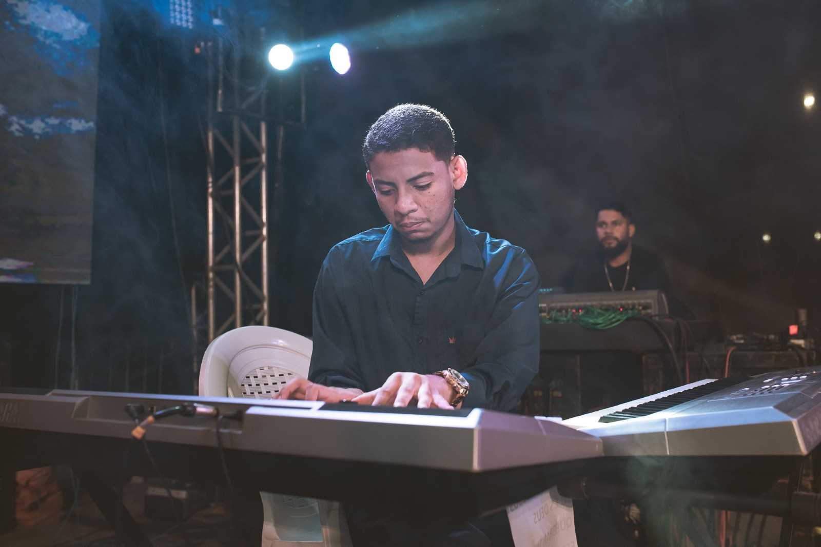 Camacã: Festa dos Evangélicos leva grande público nos dois dias de louvores